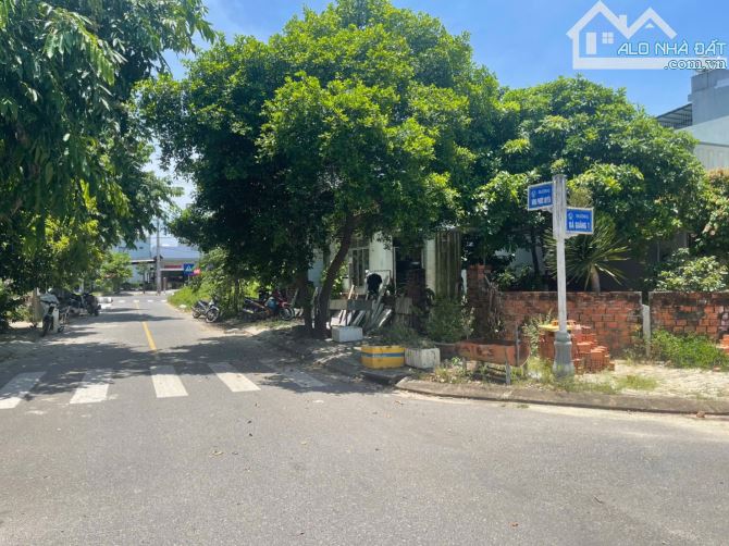 BÁN LÔ GÓC  ĐẤT ĐẸP 2 MẶT TIỀN ĐƯỜNG BÁ GIÁNG 1 - HOÀ QUÝ- NGỦ HÀNH SƠN- ĐÀ NẴNG