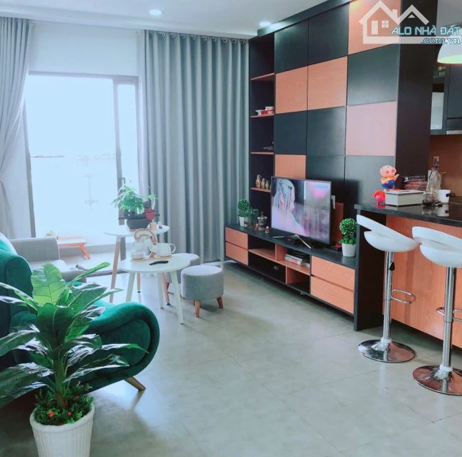 Satra, Phan Đăng Lưu, P1, Phú Nhuận, 145m2, 3PN, 2WC, 22tr/tháng