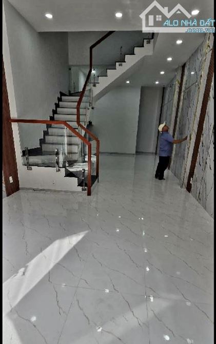 Bán nhà Bình Tiên ( 4 x 13 ) hẻm xe hơi 4 tầng xây mới nội thất cao cấp chỉ 6,8 tỷ.