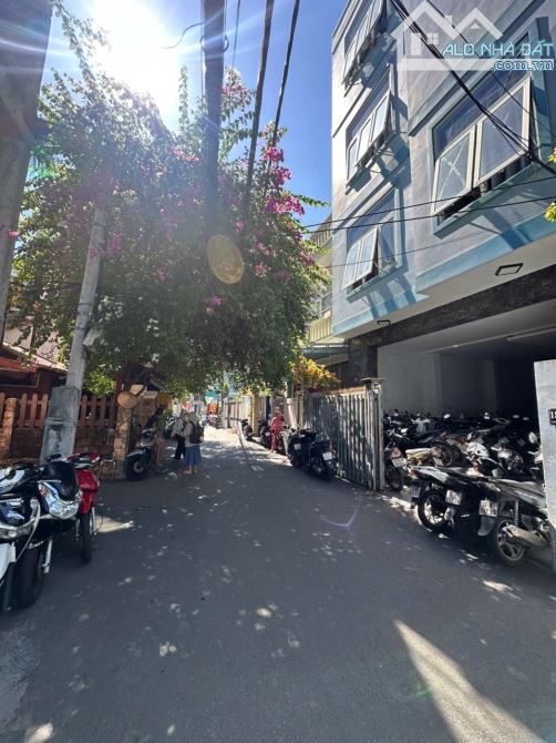 Bán căn hộ 5 tầng  Phan Thanh Thanh Khê 77m2 giá 8.7 tỷ