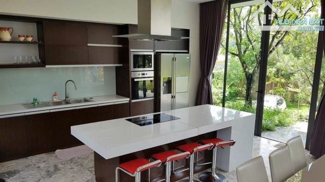 Chiếc  Biệt Thự Bách Thanh – Flamingo Đại Lải Resort 🏡 Diện Tích 323m² – Xây 180m² ✨ Full