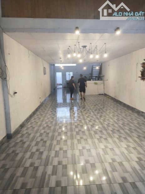 Bán nhà cấp 4 có gác – Đường 30/4, P. Rạch Dừa – 125m² – Giá 10 tỷ – Đang cho thuê 10tr/th