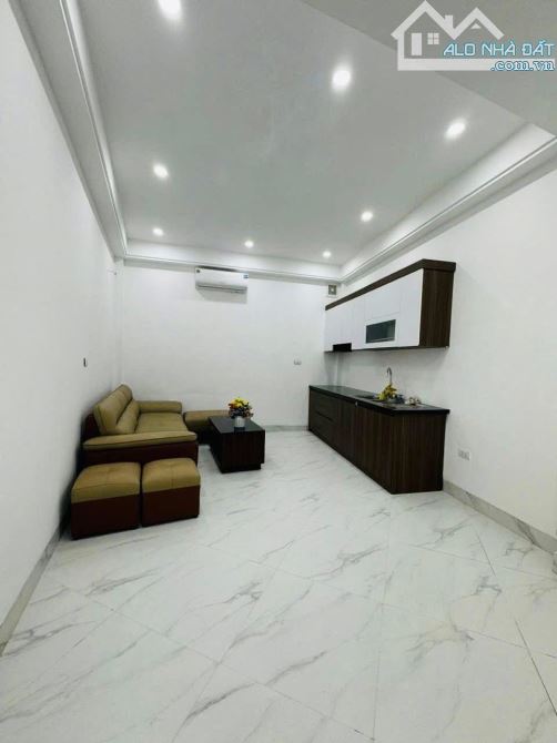 Nhà đẹp phố Quốc Tử Giám – Trung tâm Đống Đa