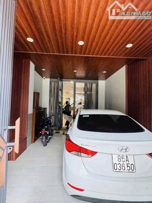 Bán nhà 1 trệt 2 lầu sổ riêng thổ cư p. An Bình