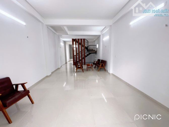 NHÀ MẶT TIỀN KINH DOANH HÙNG VƯƠNG - BMT 5Tỷ650 Triệu