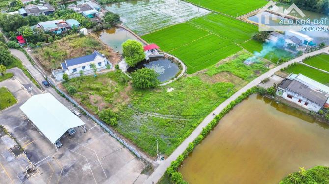 Bến Lức Long An 240m² – Vị trí vàng, giá cực mềm!