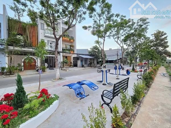 🏩 Bán đất mt đường Chúc Động, 81m2, 5.x tỷ tl