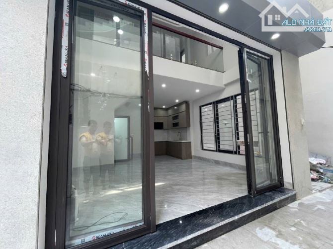NGUYỄN VĂN CỪ, LONG BIÊN, LÔ GÓC 36M², 9.59 TỶ, NHÀ 6 TẦNG, NỘI THẤT ĐẸP, KHU HIẾM NHÀ BÁN