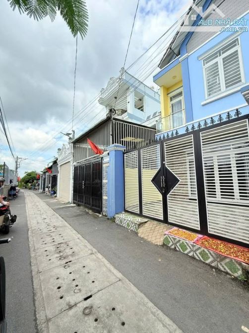 BÁN NHÀ KHU 8 – PHÚ HOÀ, NHÁNH HẺM 385 LÊ HỒNG PHONG 5 x 18,5m = 92m² (thổ cư 60m²)