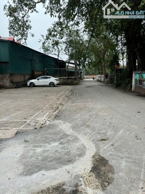 Cần tiền bán mảnh đất Hát môn diện tích 56m, lô góc hai mặt thoáng