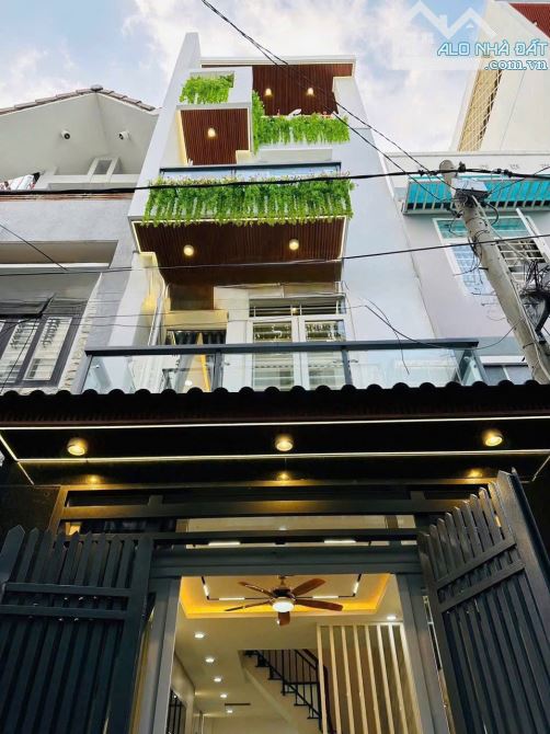 GỒNG LÃI NGÂN HÀNG BÁN GẤP NHÀ NGUYỄN CỬU VÂN, P17, BÌNH THẠNH. GIÁ 5,55 Tỷ