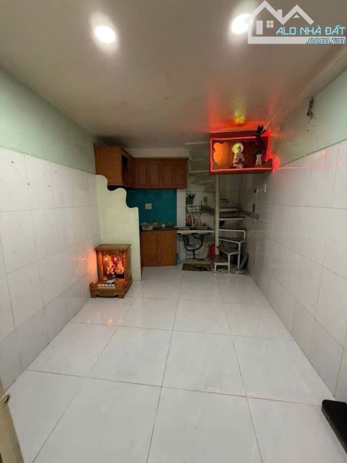 NHÀ QUẬN 6 - 4 TẦNG - 3PN - SHR NỞ HẬU - DTSD 40M2 - TÂN HOÀ ĐÔNG - 1,6 TỈ CÒN TL