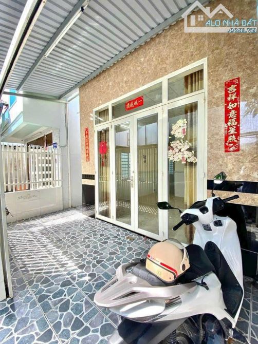 49. Nhà 5,5 triệu gần chợ An Cư