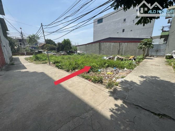 QUANG MINH LÔ GÓC - Ô TÔ ĐỖ CỬA - Ở HOẶC ĐẦU TƯ ĐỀU HỢP LÝ 100m2 5,4 TỶ ĐÒNG