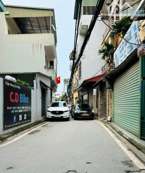 🏡 Nhà Đẹp Phố Trạm – 30m² – 5 tầng – Mặt tiền 3,32m nở hậu 3,56m – Chỉ 7,3 Tỷ  🚗 Ngõ ô t