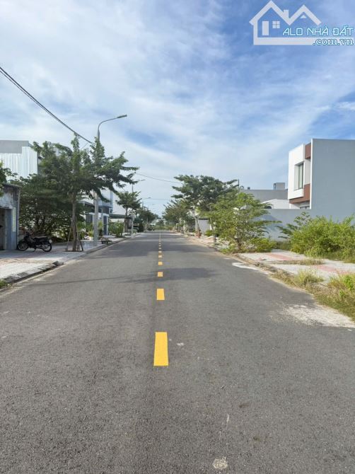 Cần bán đất đường Hói Kiểng 20. Gần shophouse đường Minh Mạng