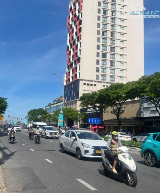BÁN 590M2 NGANG 20M MẶT TIỀN ĐƯỜNG NGUYỄN VĂN LINH SÁT CẦU RỒNG. GỌI NGAY THẢO HƯƠNG
