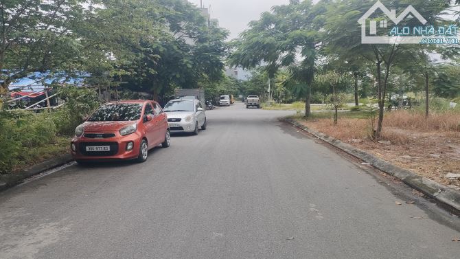 BÁN LÔ ĐẤT DCDV CHU MẪU PH VÂN DƯƠNG BN