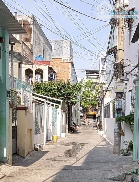BÁN GẤP NHÀ HẺM XE HƠI LUỸ BÁN BÍCH , 120M2 , 5,7 x 26 , 2TẦNG , 3PN . GIÁ NHỈNH 8TỶ