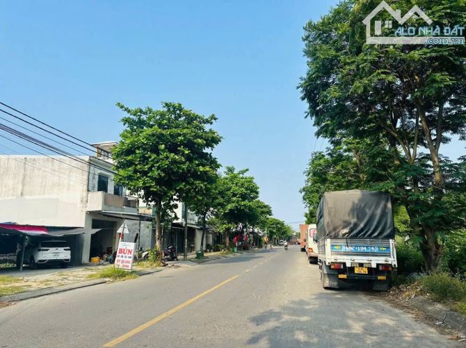 📌📌📌LÀM VIỆC TRỰC TIẾP GIÁ TỐT !!! bán lô mặt tiền đồng xoài