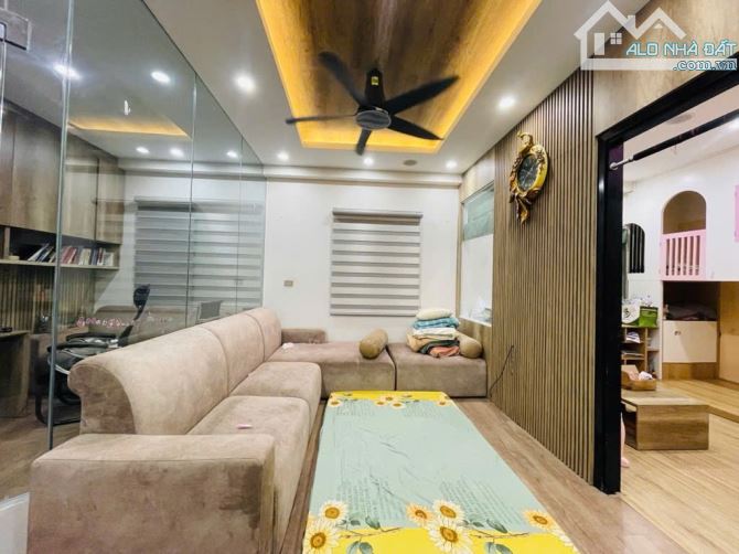 BÁN CĂN HỘ CAO CẤP - THE TWO RESIDENCE CT2 GAMUDA - HOÀNG MAI 91M 3 NGỦ NHỈNH 7.5 TỶ