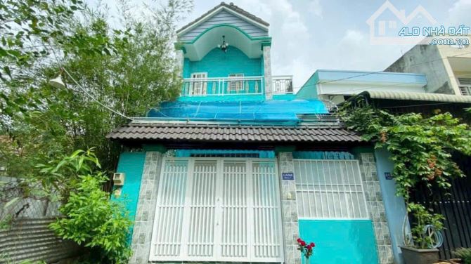 Bán nhà 1 trệt lững 1 lầu DT 73m2 cuối hẻm đường xe hơi gần đường Lã Xuân Oai Q.9