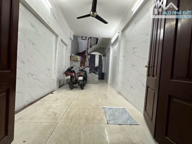 Cơ hội hiếm: Nhà Mỹ Đình 47.5m² x 5T, ngõ rộng, an cư lý tưởng – giá 9.4 tỷ
