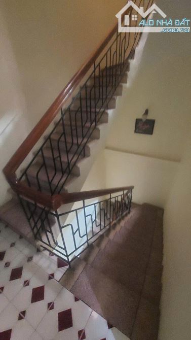 CỰC HIẾM 1 căn duy nhất, trung tâm Cầu Giấy, 48m2 4T MT7,1m cách Hoàng Quốc Việt 1 nhà - 10