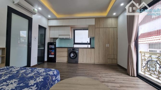 7 tầng thang máy, xây mới lô góc ngõ 77 Bùi Xương Trạch,5 căn hộ full nội thất.Giá 11.8 tỷ - 10