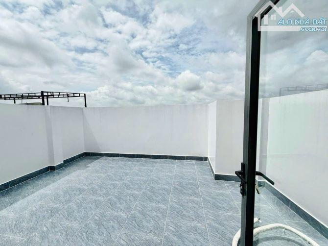 Biệt Thự 3 Mặt Hẻm, Ngang 8m, Nguyễn Ảnh Thủ , Quận 12, HXT Thông, 8x14m, Nhỉnh 6 tỷ - 10