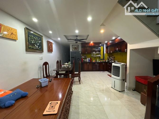 Chào bán nhà 3 mê siêu rẻ TRẦN KHÁNH DƯ dt 104m ngang 5m2 chỉ 15 tỷ900 - 10