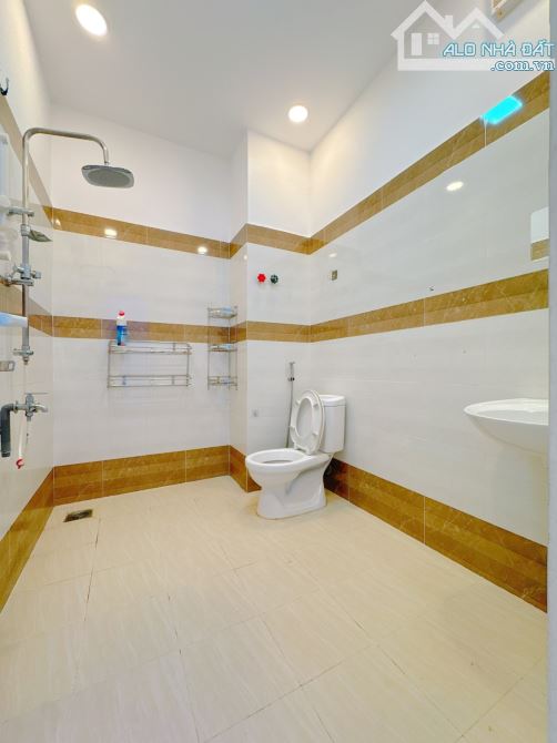 NHÀ HẺM XE TẢI - CÁCH 10M RA MẶT TIỀN BÌNH LỢI - 4 TẦNG 94m2 (4×24) - 12.9 TỶ - 10