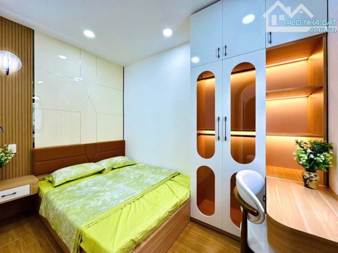 Bán Nhà Hẻm Xe Hơi Bình Thạnh-2Tầng-3,4m x 7,8m -Giá 5,5 Tỷ - 10