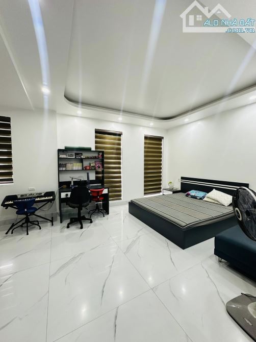 Ms Linh-Bán nhà 5 tầng đã hoàn thiện có thang máy tại Hoàng Huy Riverside Hồng Bàng - 11