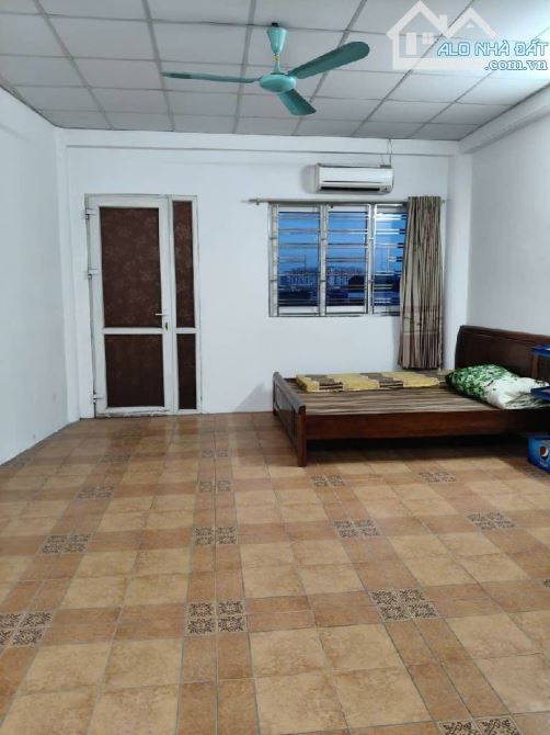 Bán nhà 72m2 xây 1 tầng hầm và 5 tầng nổi Việt Hưng Long Biên , ngõ 3 gác sạch thoáng - 11