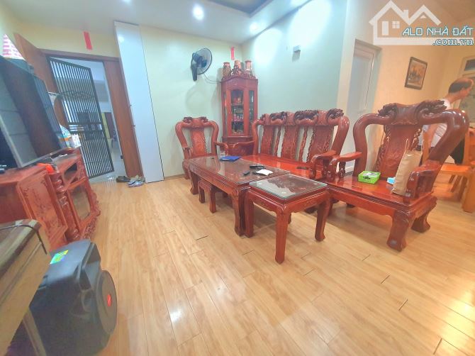 CHUNG CƯ KĐT VĂN KHÊ HÀ ĐÔNG, 111N, GIÁ 6,28 TỶ - 11