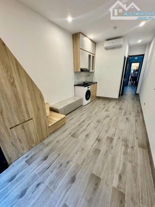 Bán CCMN Nguyễn Trãi, Sát vách Đại Học Khoa Học Tự Nhiên, 60m2x6T, Giá 18.8 tỷ, 10p KK - 11