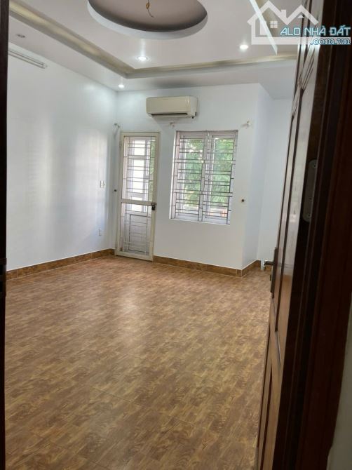 🏠 *Cho Thuê Nhà Mặt Đường Nhánh Quán Nam* - 11