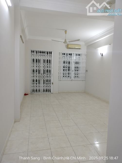 Nhà 1 Trệt 3 Lầu 4x22m 6 Phòng 6 wc KDC Bình Hưng Quốc Lộ 50 Giá 19 Triệu - 1
