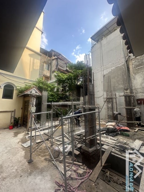 BÁN NHÀ LÔ GÓC PHỐ HOÀNG NGỌC PHÁCH,59m2 x 7 TẦNG,THANG MÁY.OTO ĐỖ CỔNG,DÒNG TIỀN CAO. - 1