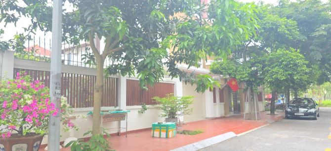 Chính chủ cần bán lô đất phố Trần Huy San view hồ công viên, hướng Đông Bắc - 1