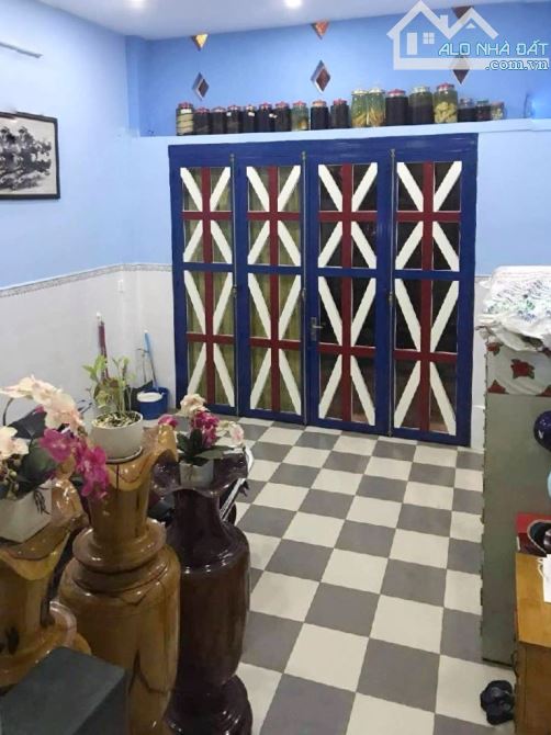 Bán nhà Bà Hom Quận 6, 73m2 (4.7x13m, nở hậu 7m), 2 tầng, 3PN, SHR, giá 5.2 tỷ - 1