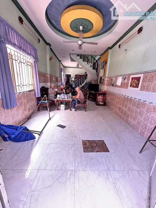 CHỈ:7xTỶ. XH NGỦ NHÀ - 4 TẦNG - THẠCH LAM - TÂN PHÚ - 84M2 - KHU DÂN TRÍ - 1