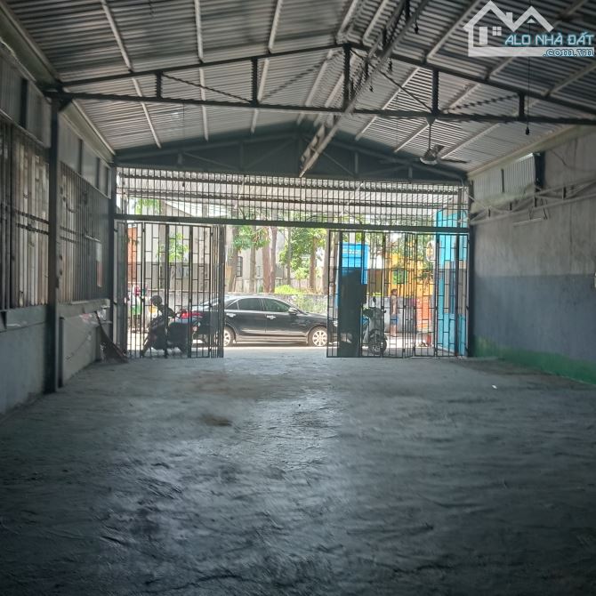 Cho thuê kho 160m2 ngang 8 gần ngã tư miếu ông cù  giá 7 tr/ tháng - 1