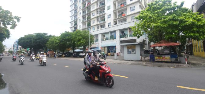 Cho thuê nhà 2 mặt tiền TÂN HƯƠNG 260m² - NGANG 13M, CẠNH CHUNG CƯ - 1