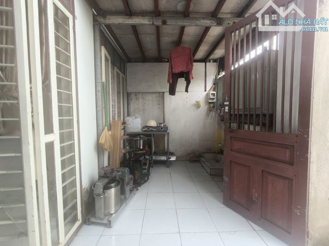 BÁN ĐẤT TẶNG NHÀ CẤP 4 - Q12 - 50M2 - 3,3TỶ TL - 1