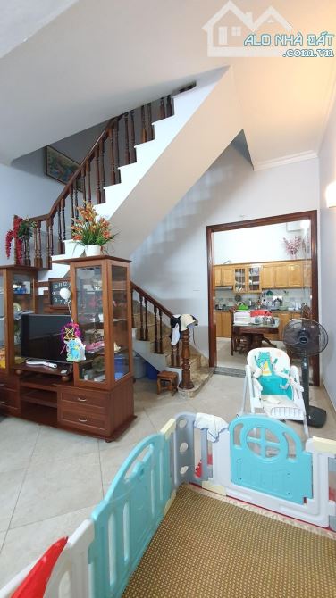HIẾM! Trương Định giá siêu rẻ, cả khu không có căn thứ 2. Nhà 43m chỉ 5,4 tỷ.sổ đỏ cc - 1