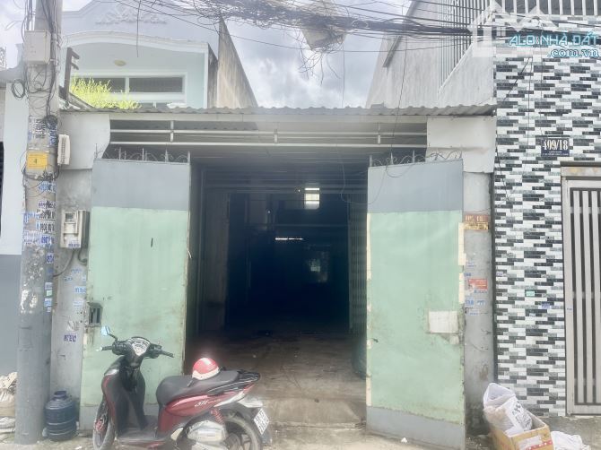 CHÍNH CHỦ GỞI BÁN NHÀ XƯỞNG HẺM XE TẢI 1/20M NGUYỄN THỊ KIỂU TTH Q12. - 1