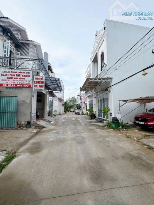 NỀN TRỤC CHÍNH – KDC MẶT TRỜI ĐỎ, P. LONG TUYỀN, TP. CẦN THƠ. ĐỐI DIỆN BV NHI ĐỒNG. GẦN LÀ - 1