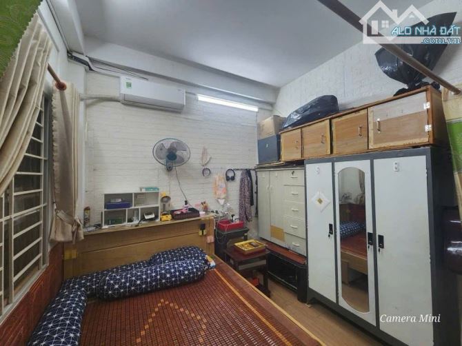 Bán nhà Lê Quang Định P1 Gò Vấp 4 tầng 33m2 chỉ hơn 5 tỷ - 1